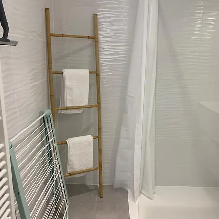 Splendide Miramar Vue Avec Terrasse Bandol