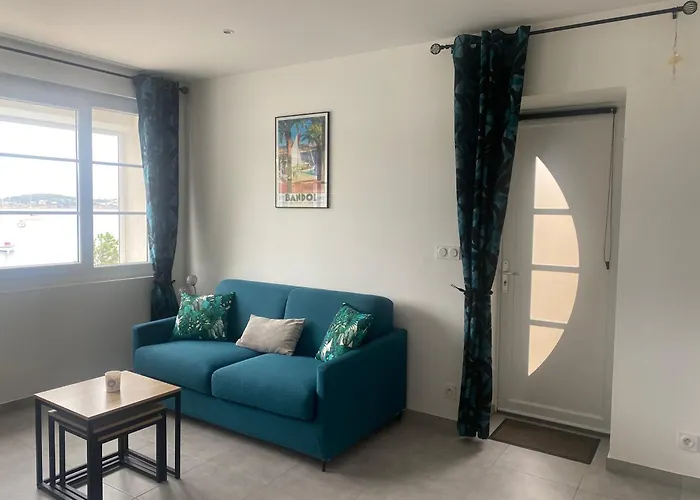 Апартаменты Splendide Miramar Vue Avec Terrasse